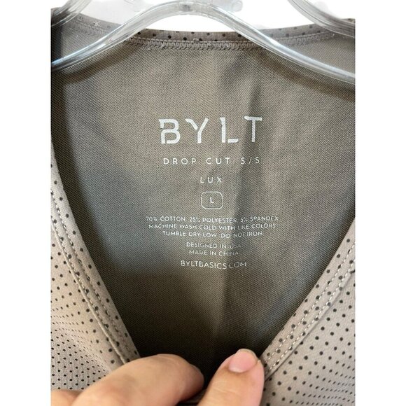 BYLT Dotted Drop Cut Tee Short Sleeves Size Large Men’s Mocha Brown Black - Picture 3 of 5
